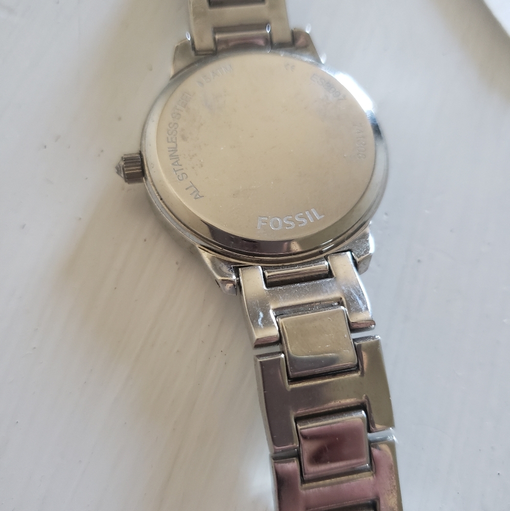 Fossil Watch - Picture 3 of 3